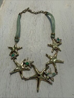 coastal-style St. Thomas Jewelry statement necklace gold starfish gem bling